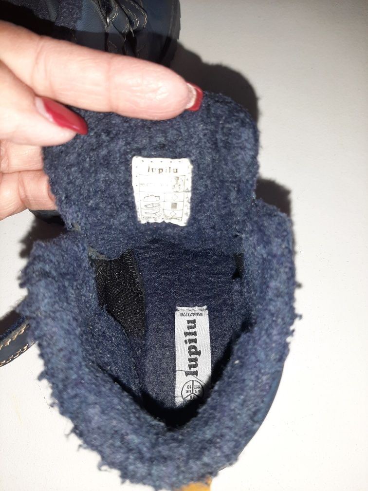 Botas  de   menino