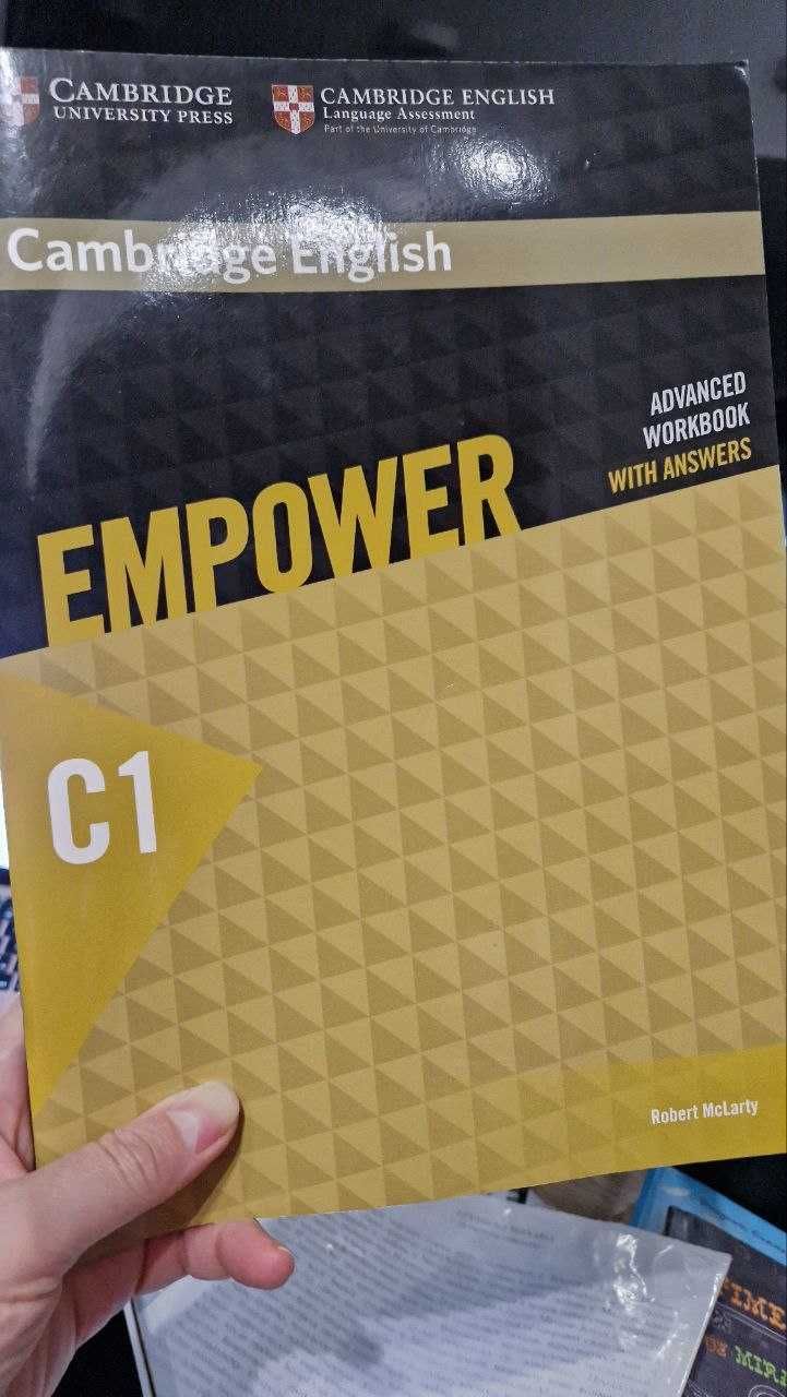 Підручник Empower C 1( Cambridge English) student book