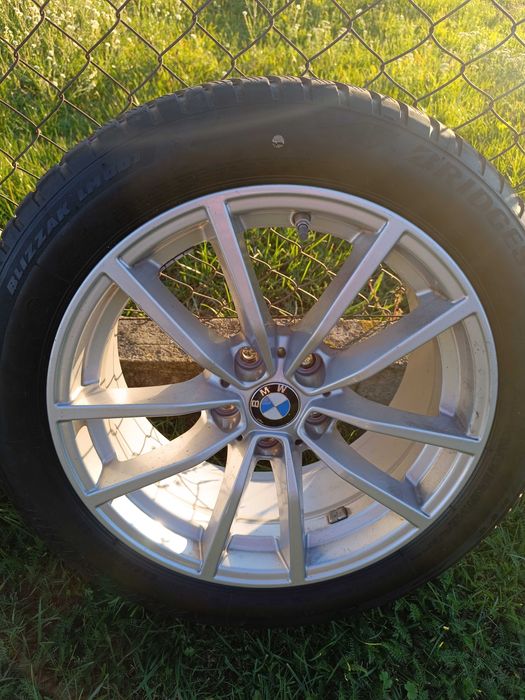 Felgi BMW OE V Spoke 778 + opony zimowe Bridgestone