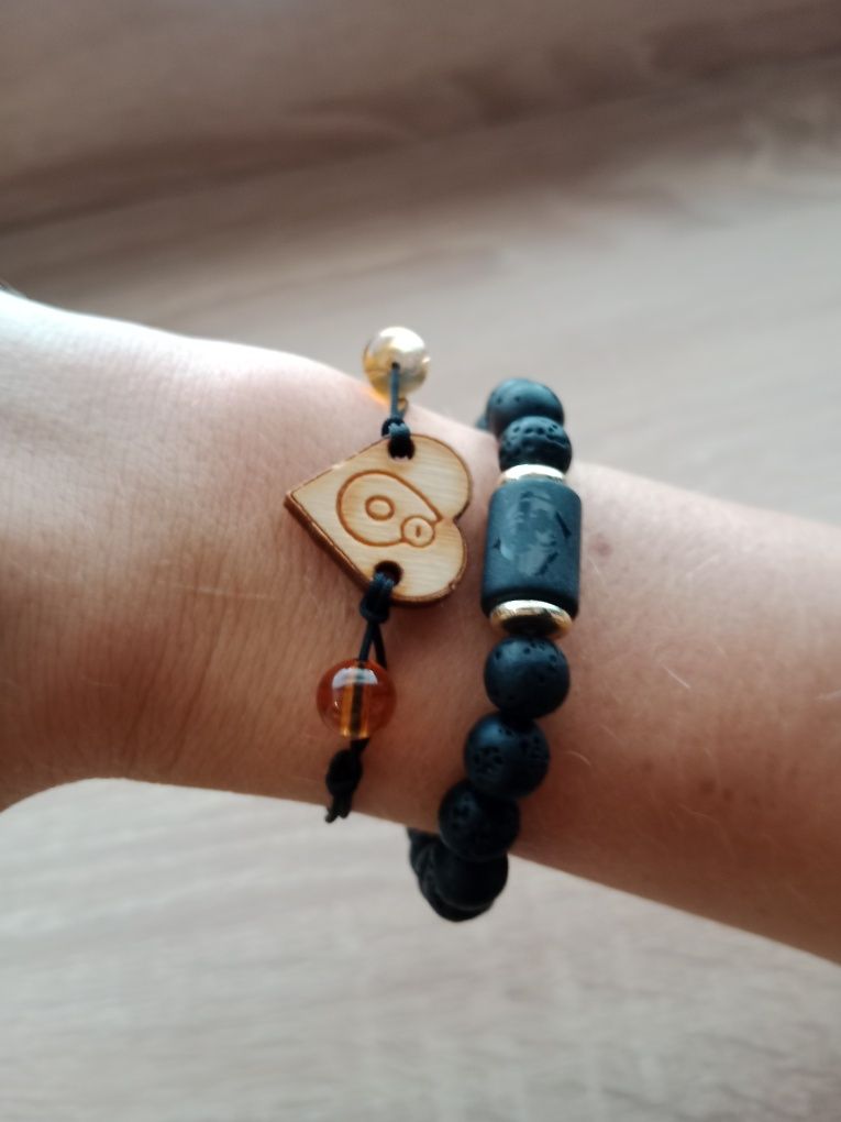 Kreatywna Bransoletka kamień Lawa, znaki zodiaky
Z Koralików  Czarnymi