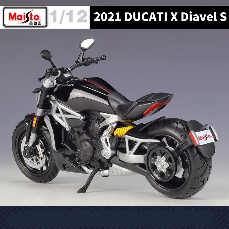 Модель мотоцикла DUCATI X Diavel S