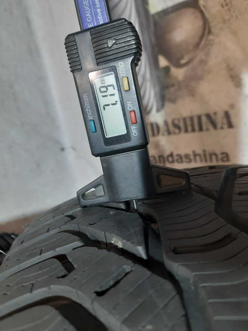 Шини 5,5-6мм 215/65 R16 KLEBER KrisAlp HP2 б/у зима склад