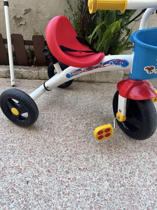 Tricicolo de passeio e primeiras pedaladas.. Bom estado geral!