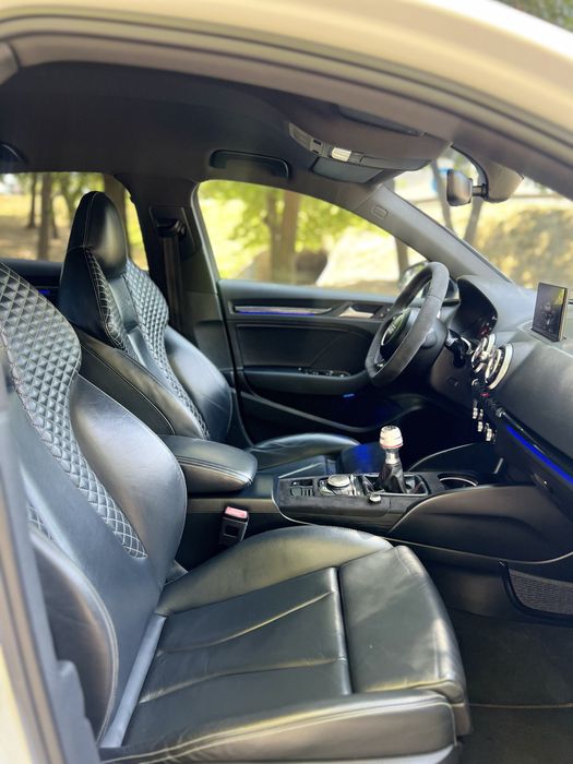 Audi A3 Limousine S-Line 2.0 TDI Look RS3