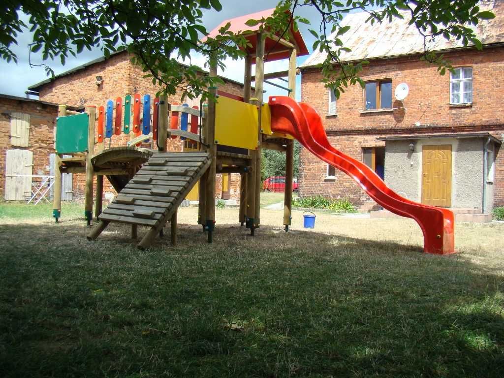 Plac Zabaw drewniany Jedna Wieża certyfikowany do szkoły przedszkola