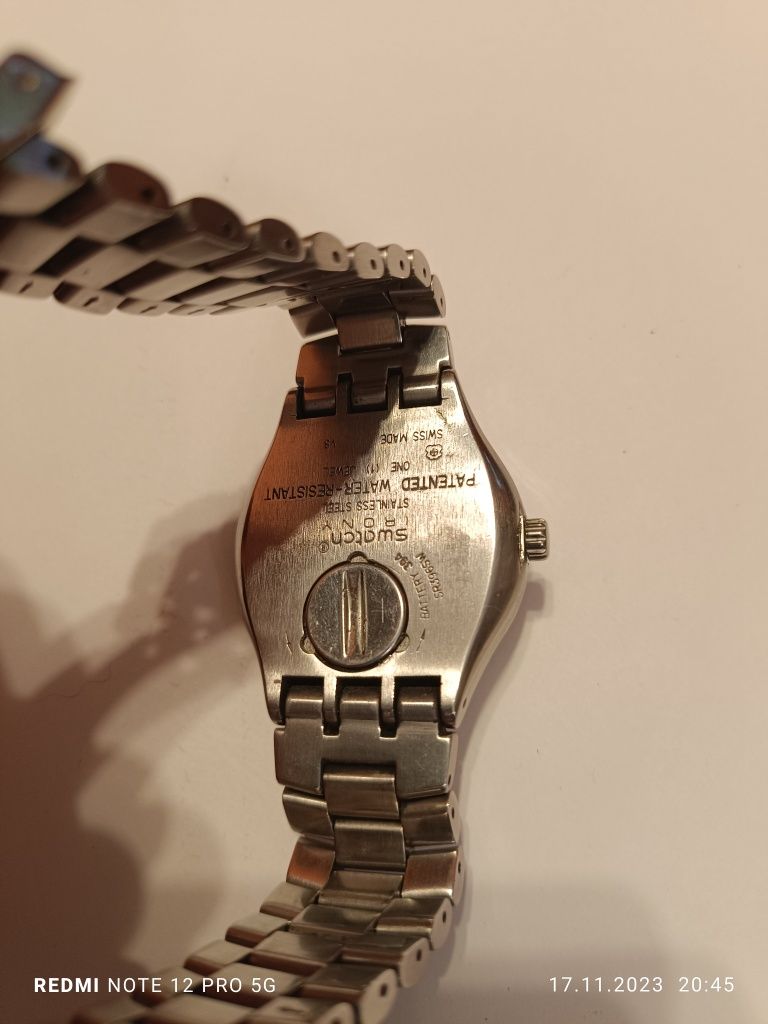 Мужские швейцарские наручные часы SWATCH  Swiss IRONY.