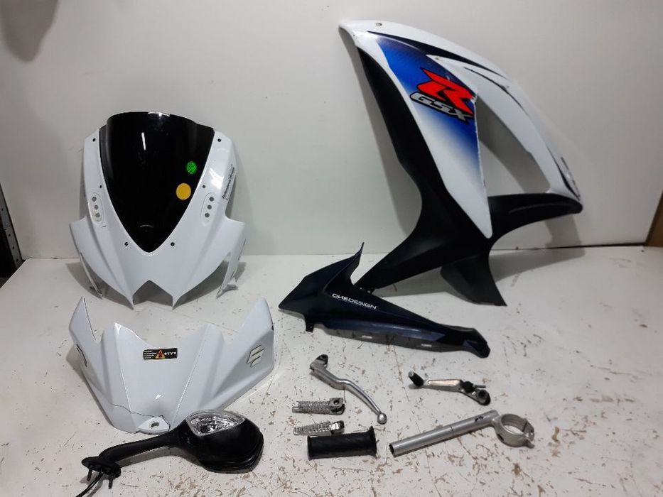 Suzuki GSX-R 600 750 k8 k9 czasza owiewka nakładka lusterko kierownica