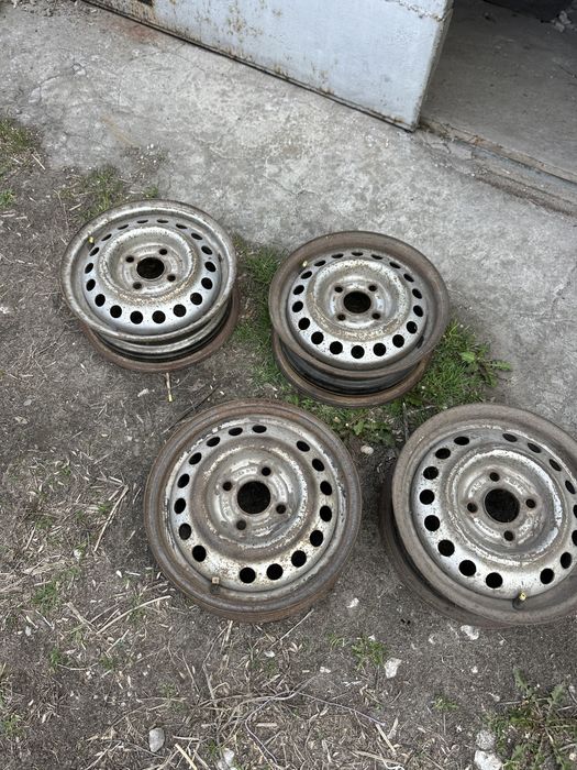 Продам диски Р 13