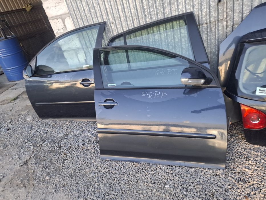 Drzwi prawy przód volkswagen Golf 5 prawe