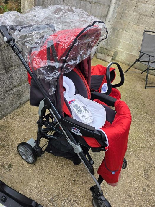 Kit Completo Chicco - Carrinho, Base Isofix, Ovo e Acessórios