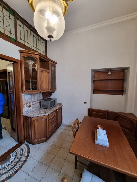 Подол, Андреевский спускск 2в, статусный дом, высокие потолки