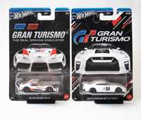 Hot Wheels Gran Turismo - Toyota GR Supra i Nissan GT-R R35 + STOJAKI