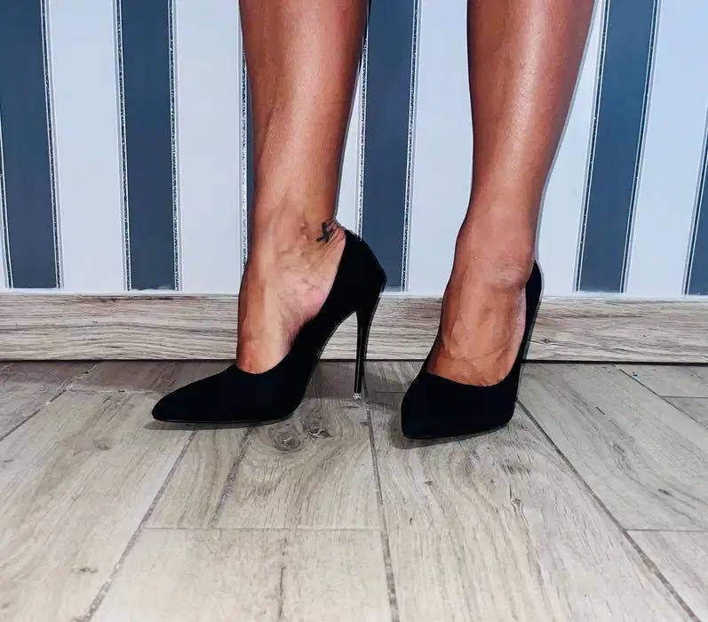 203/ OD RĘKI 43 Klasyczne zamszowe szpilki czółenka Trans Crossdress