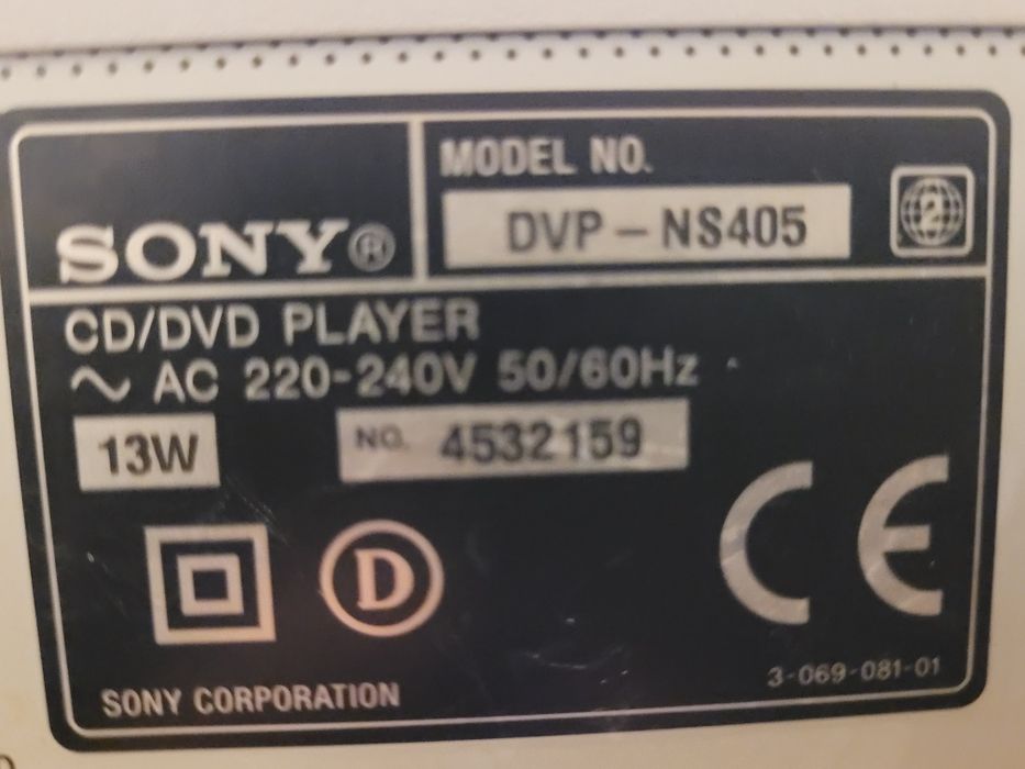SONY DVD PLAYER NS405- Leitor CD e DVD com comando.