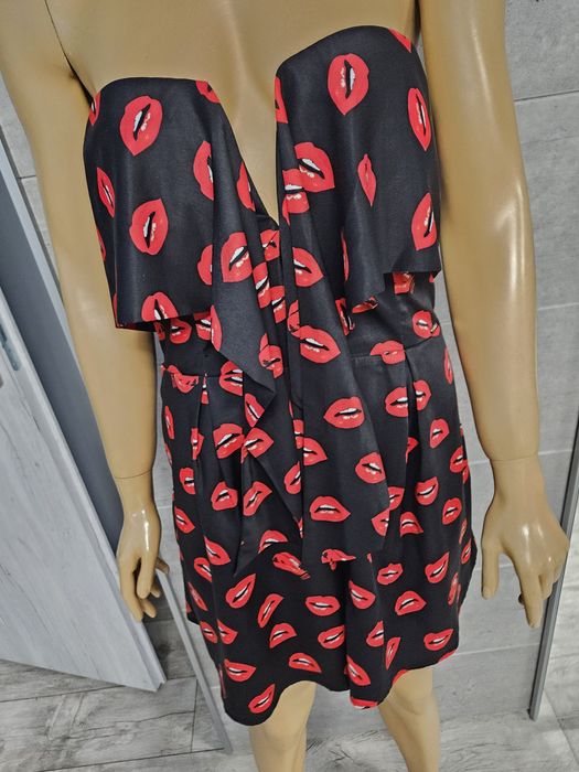 Kombinezon na lato elegancki Guess rozm M w usta