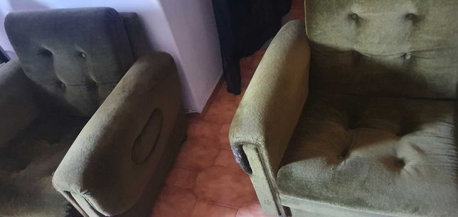 Dois sofas de sala 60 euros