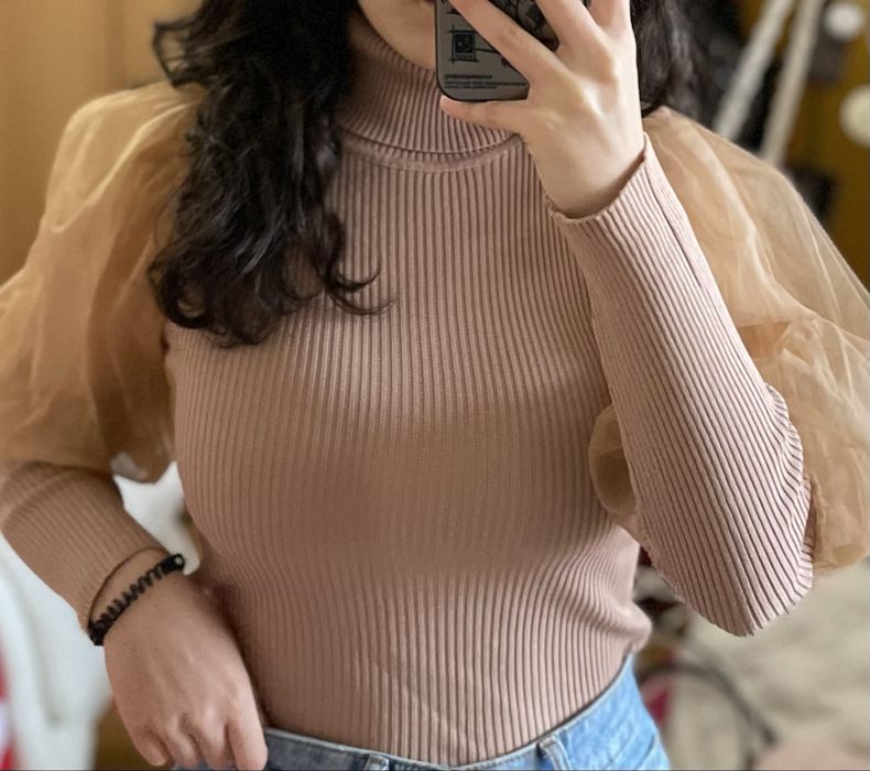 Camisola com manga blufada