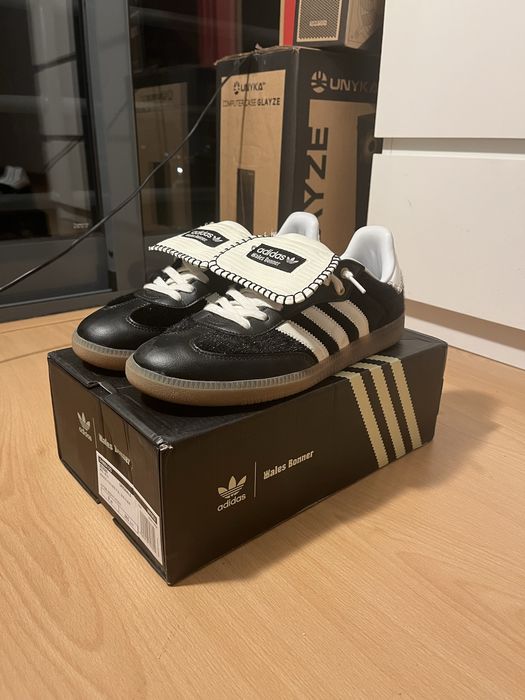 Adidas Wales Bonner (black)