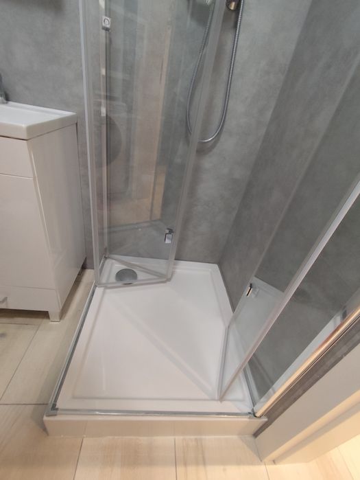 Kabina prysznicowa 80x70 składana z brodzikiem i syfonem