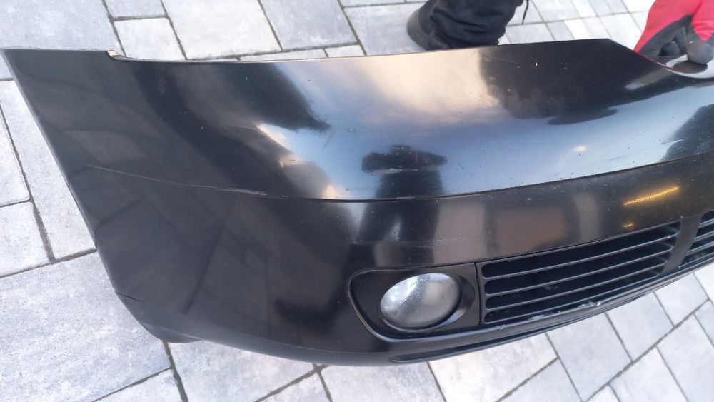 Audi a4 b5 lift 99-01 zderzak przód przedni czarny lz9u