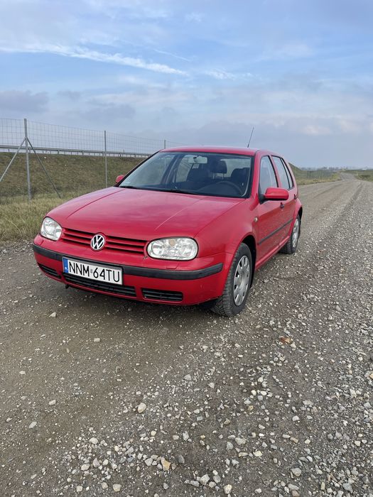 VW Golf 4 1.6 benzyna + LPG 2000 r.