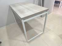 Mesa de manicure / secretária