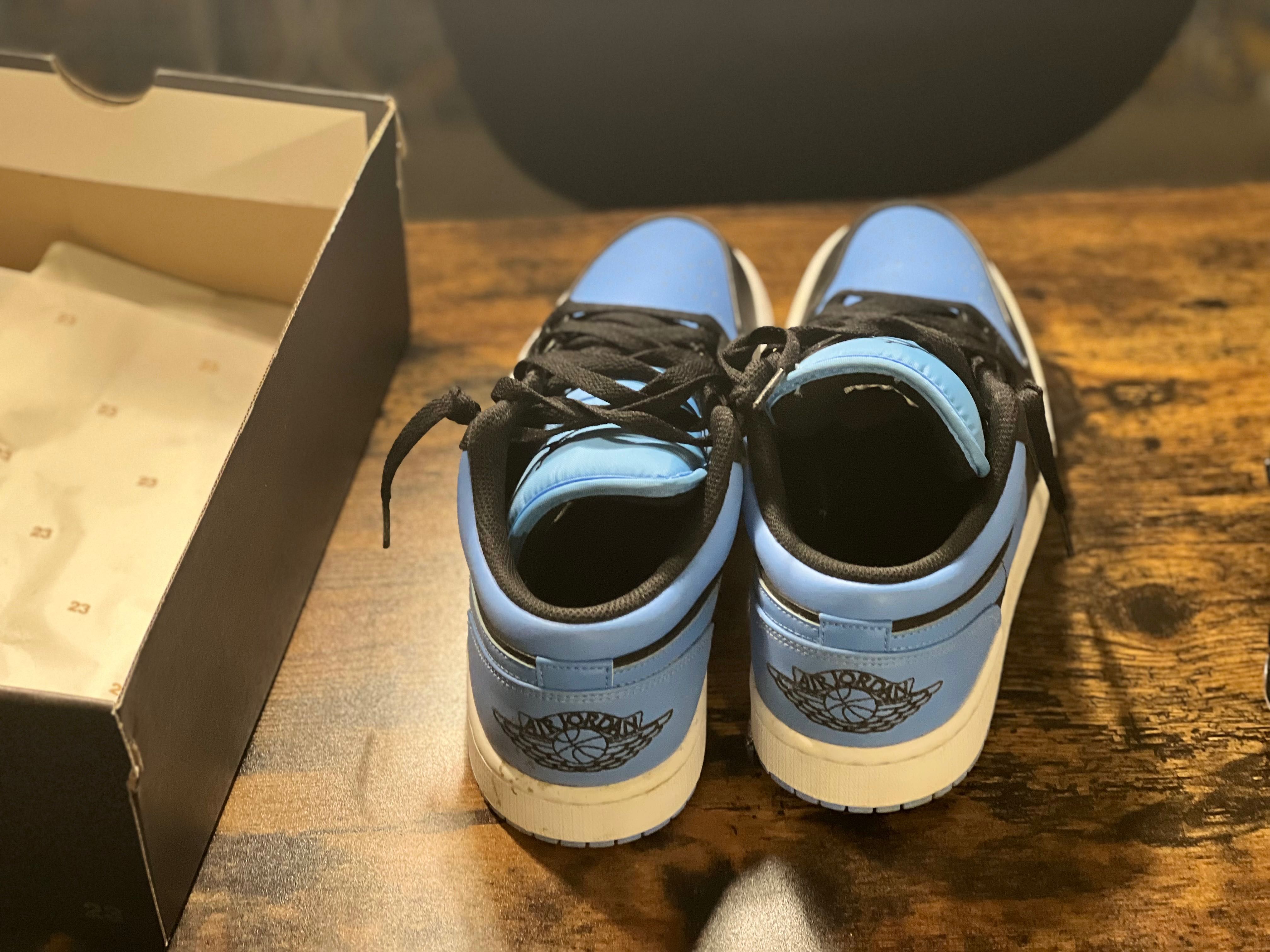 Air Jordan 1 Low semi novos com a caixa (Originais)