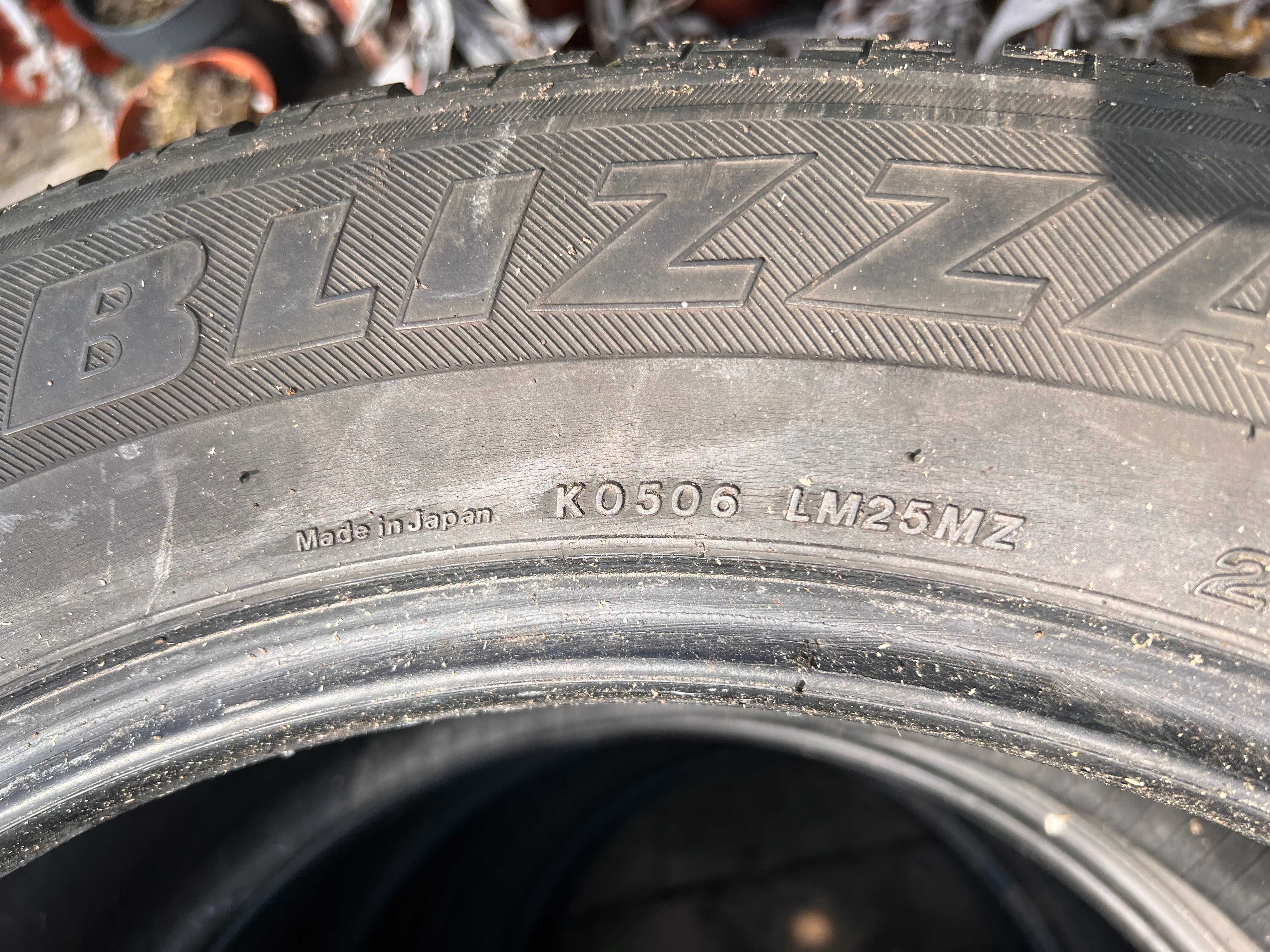 4 Opony Bridgestone Blizzak LM 25 MZ 235/55 R18 100H