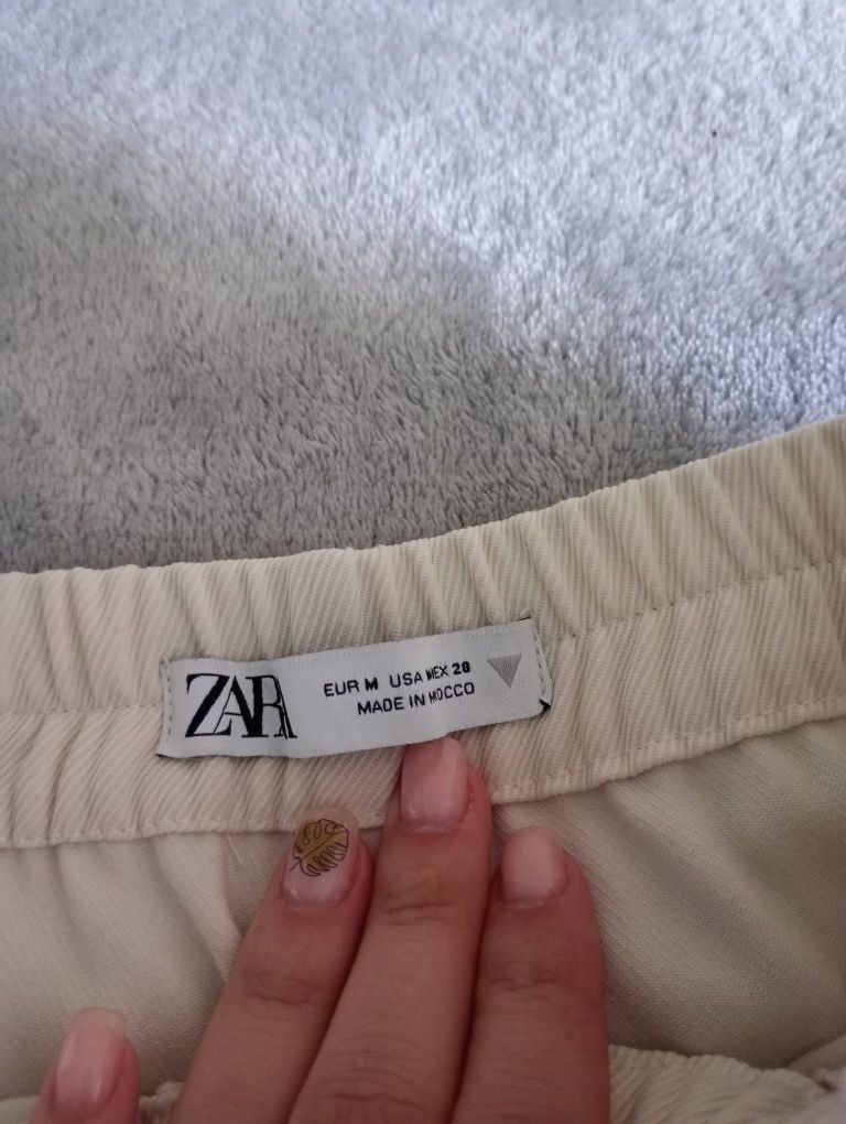 Новые брюки Zara