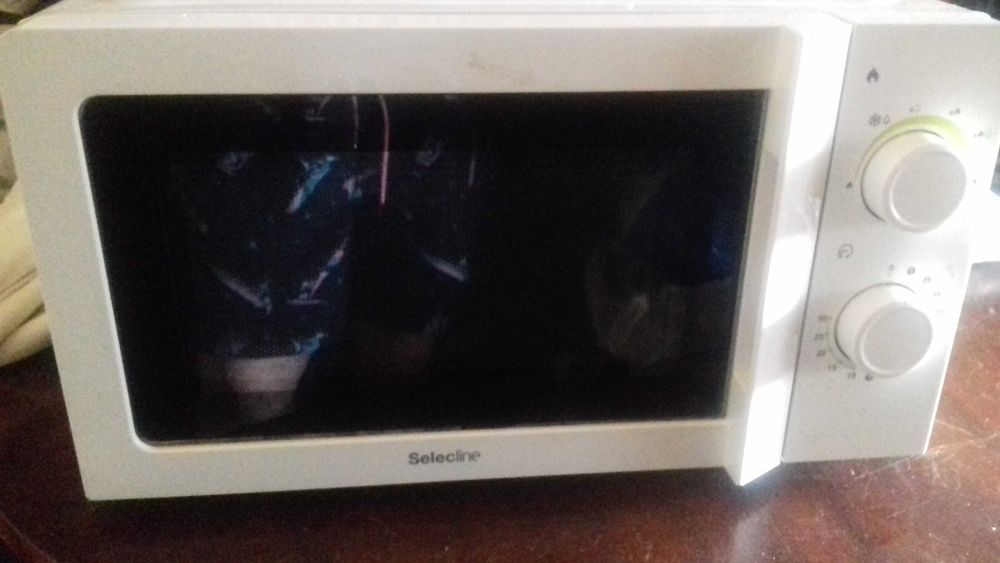 vendo microondas marca selecline a funcionar