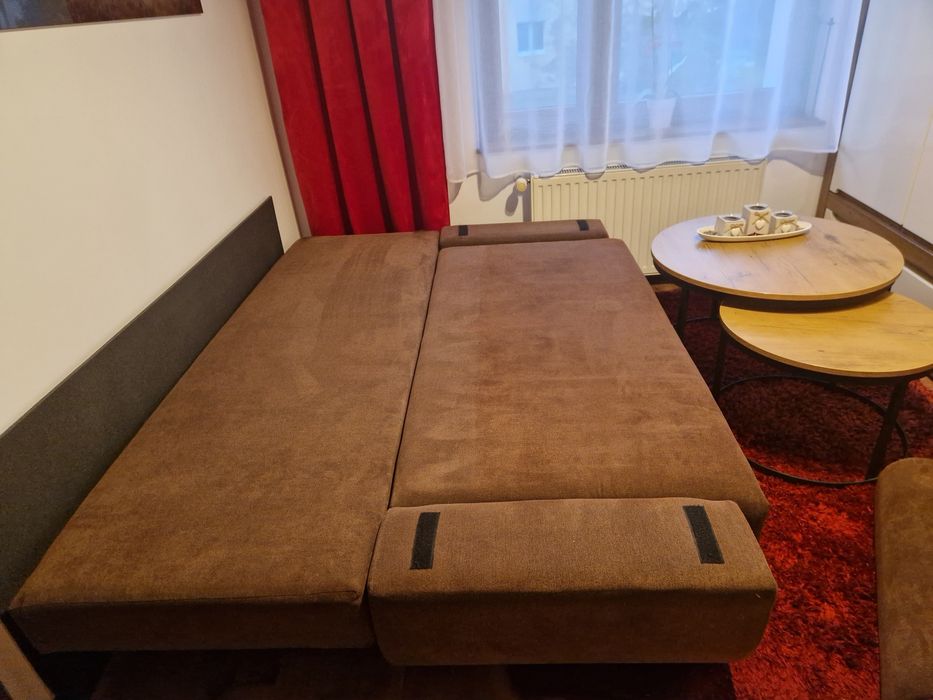 Kanapa bardzo wygodna