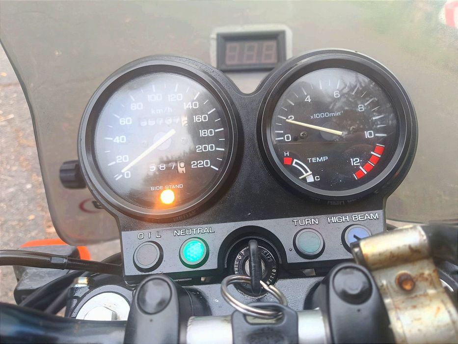 Sprzedam Hondę CB 500 95r