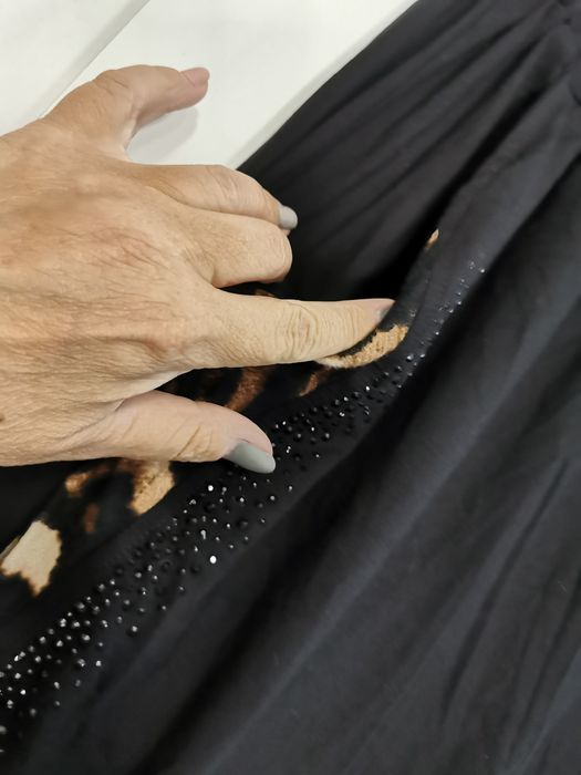 Śliczne czarne spodnie damskie lampas pantera blink blink 42/44 wiskoz