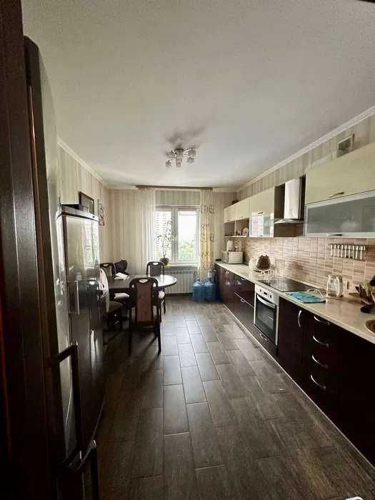 Аренда хорошей квартиры на Дарницком районе по Урловская ул. 20