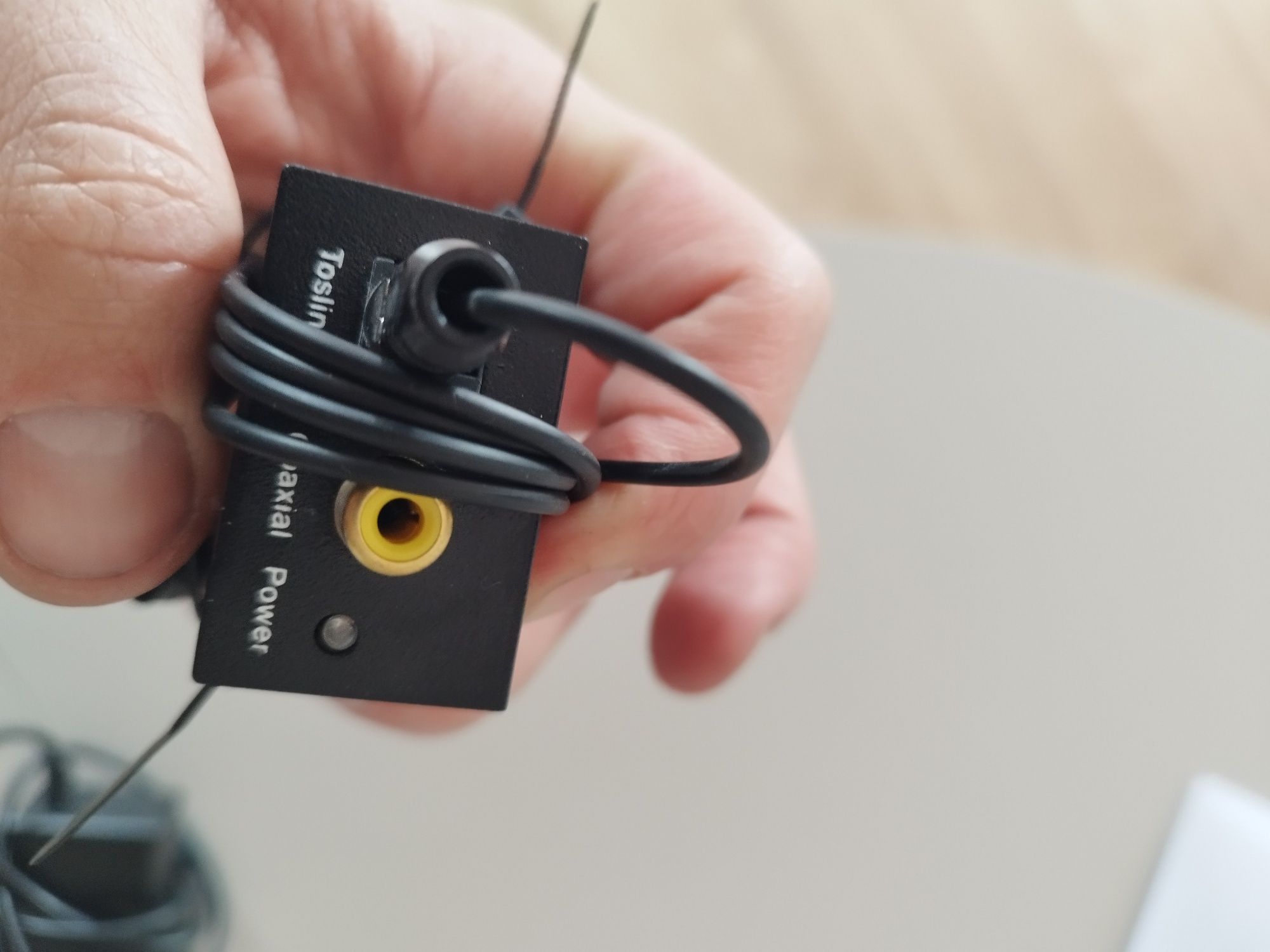 Konwerter toslink/coaxial na cinch