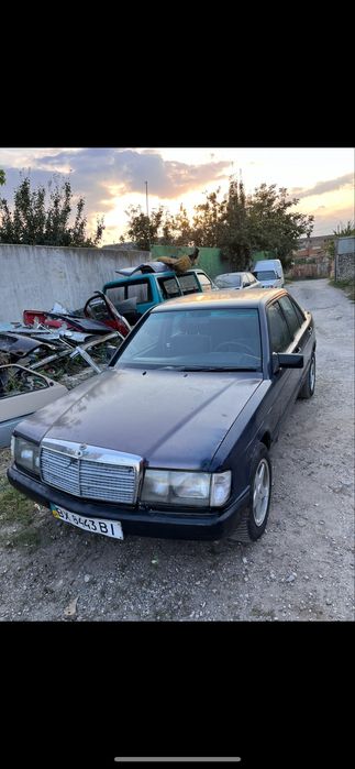 Мерседес 190 / Розборка