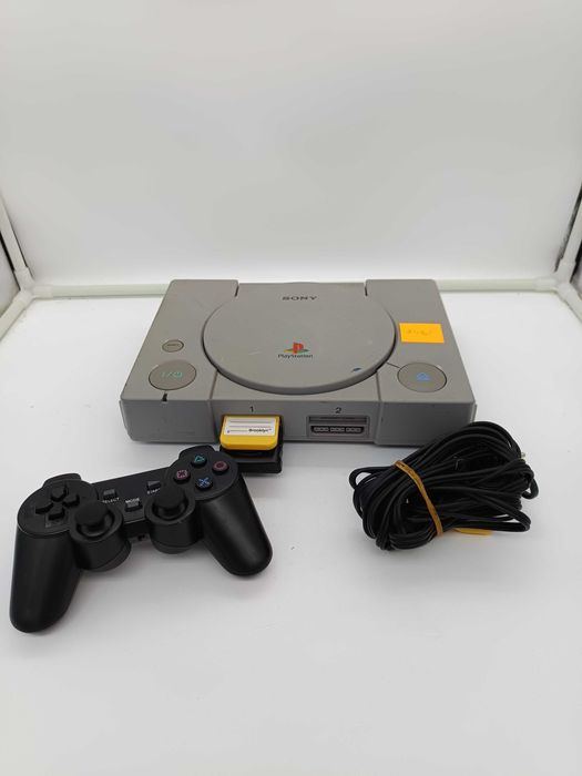 Konsola PlayStation 1 (PSX) + 1 pad + karta pamięci + okablowanie