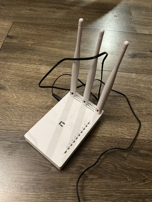 Маршрутизатор Netis WF2409E WiFi4 / N300 / 100 Мбіт/с