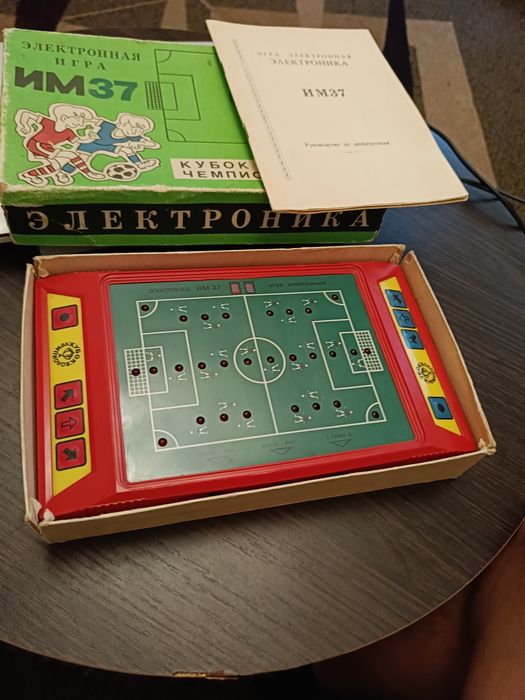Игра электроника ИМ37 Футболисты из Ну погоди