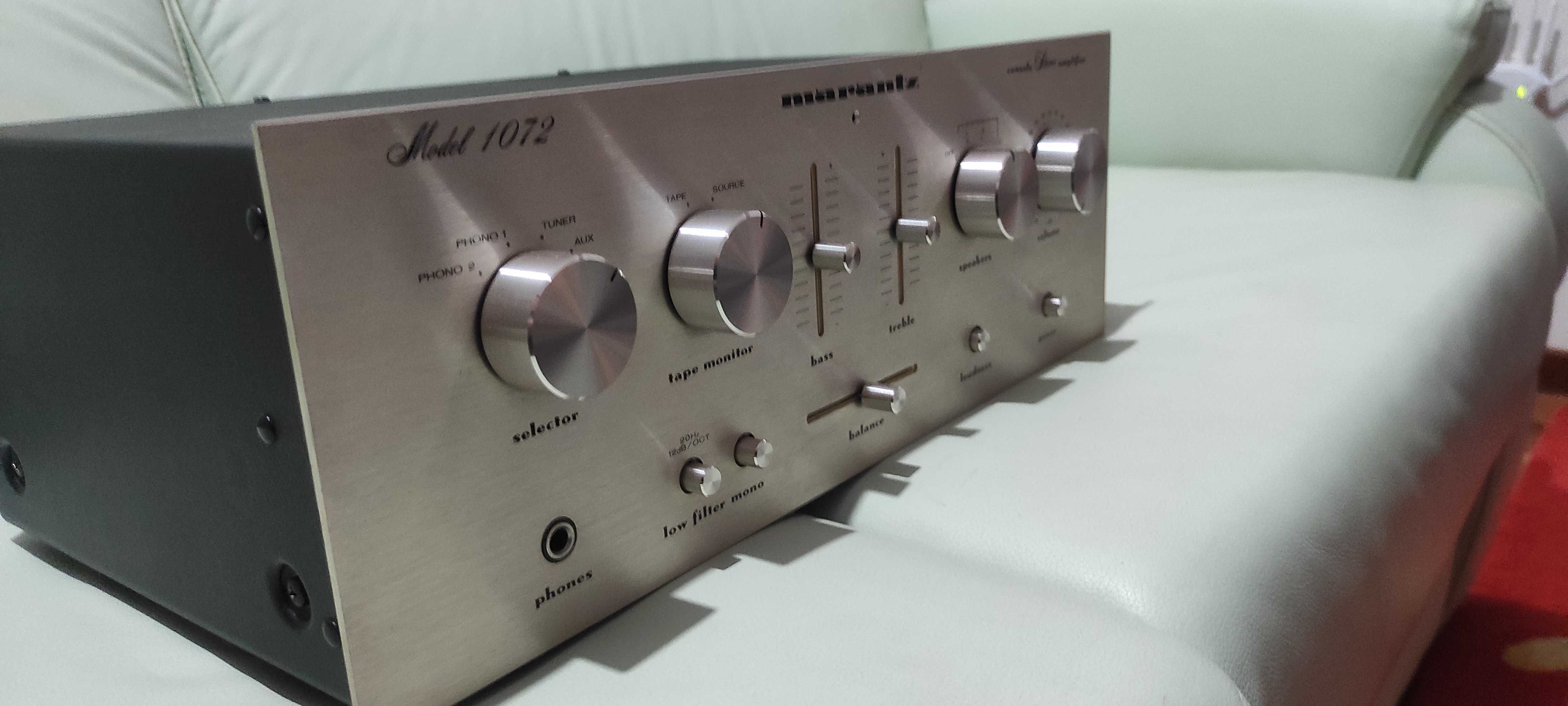 MARANTZ 1072 Amplificador