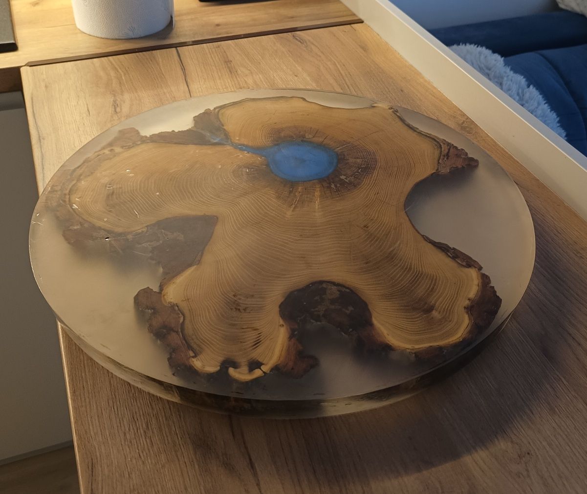 Plaster akacji robinii w żywicy (na ukończeniu)