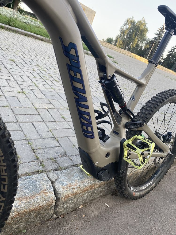 Specialized turbo levo