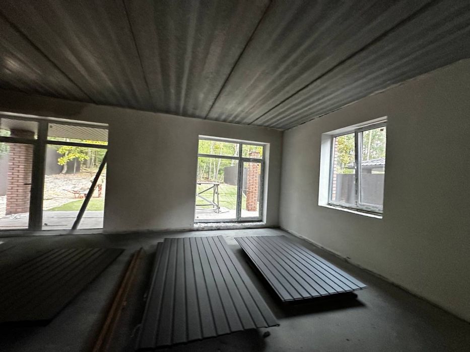 Будинок з прямим виходом до Лісу та чистовим оздобленням!