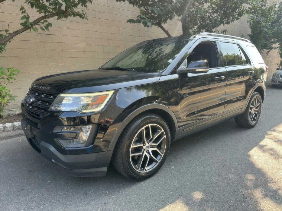 Ford Explorer Sport      2016