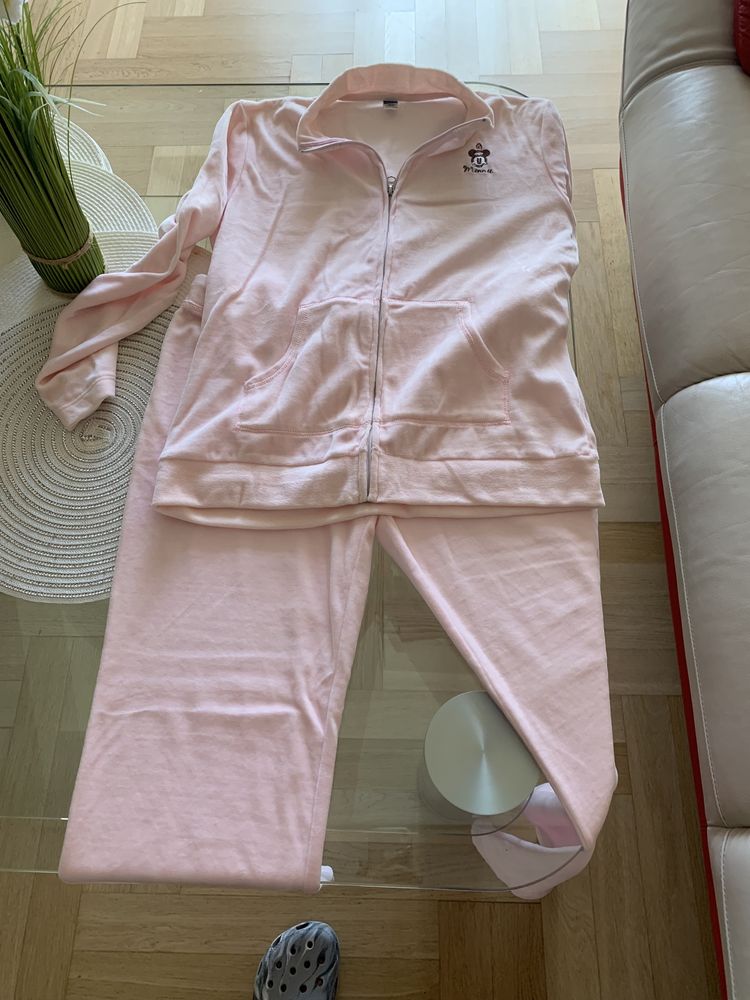 Dres disney aksamit cena 50 zl rozm. 40