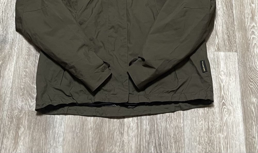 Jack Wolfskin вітровка жіноча