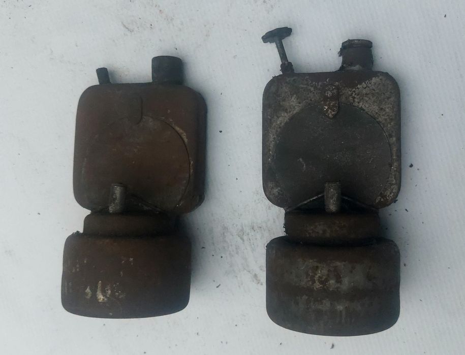 Dwie lampy karbitowe wkłady do łamp