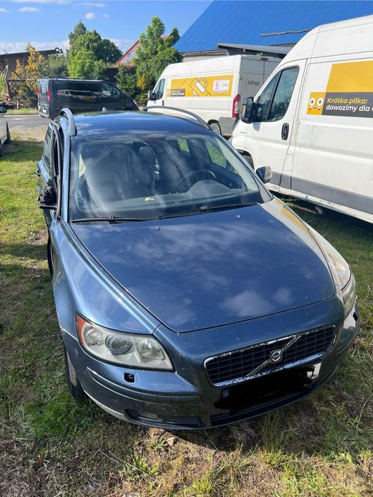 Volvo V50 2.0 Diesel 136KM – Po wypadku – Na części lub do naprawy