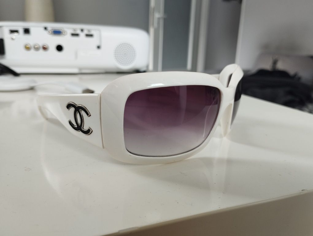 Chanel okulary przeciwsłoneczne białe