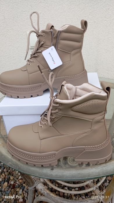 Traperki damskie zimowe ocieplane rozmiar od 36 do 41